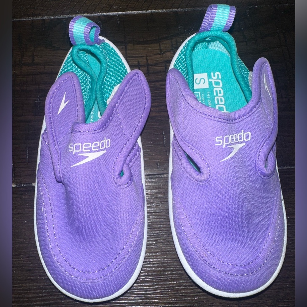 Speedo Toddler Girls' Hybrid
Water Shoes - 5-6